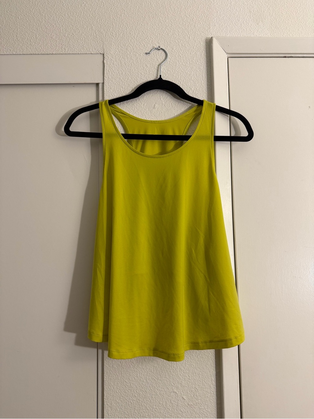 lululemon athletica Women's Neon Lime Scoop Neck Tank